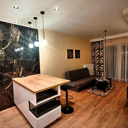 Warta Towers Z Parkingiem