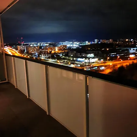 アパート Warta Towers Z Parkingiem *