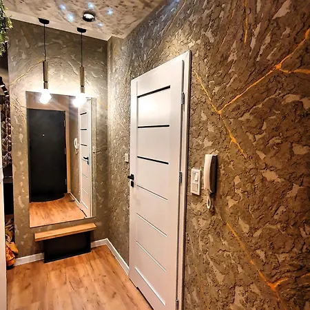 Warta Towers Z Parkingiem ポズナン