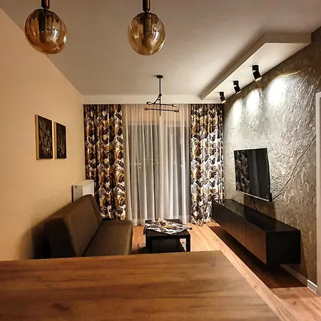 Warta Towers Z Parkingiem Apartmán