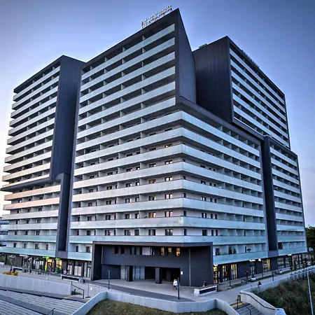 アパート Warta Towers Z Parkingiem *