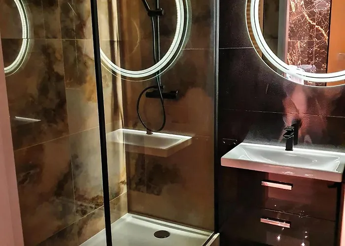 Warta Towers Z Parkingiem Appartement *