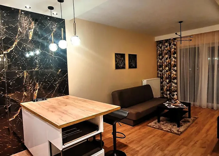 Warta Towers Z Parkingiem